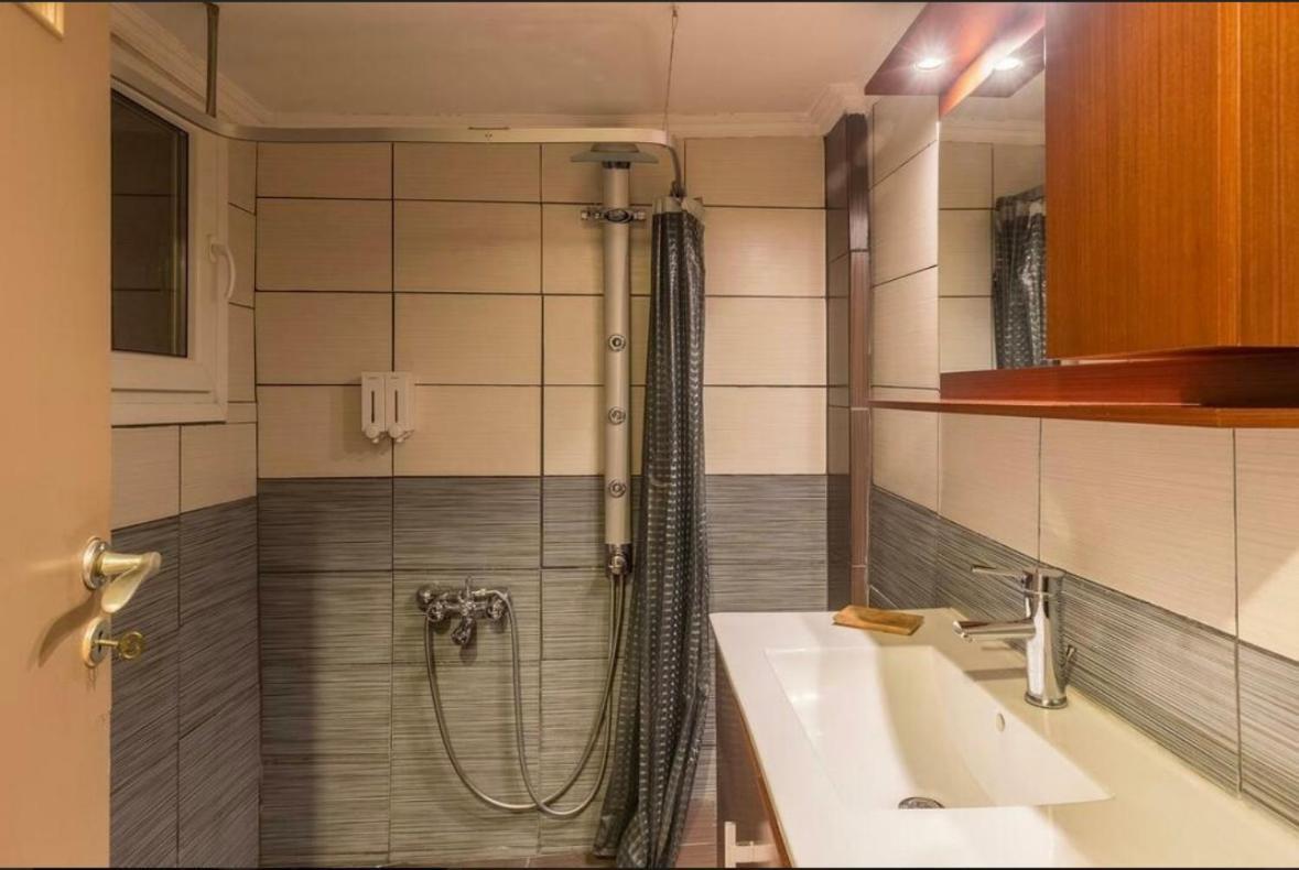 Holodek Apartments Ground & Semibasement アテネ エクステリア 写真